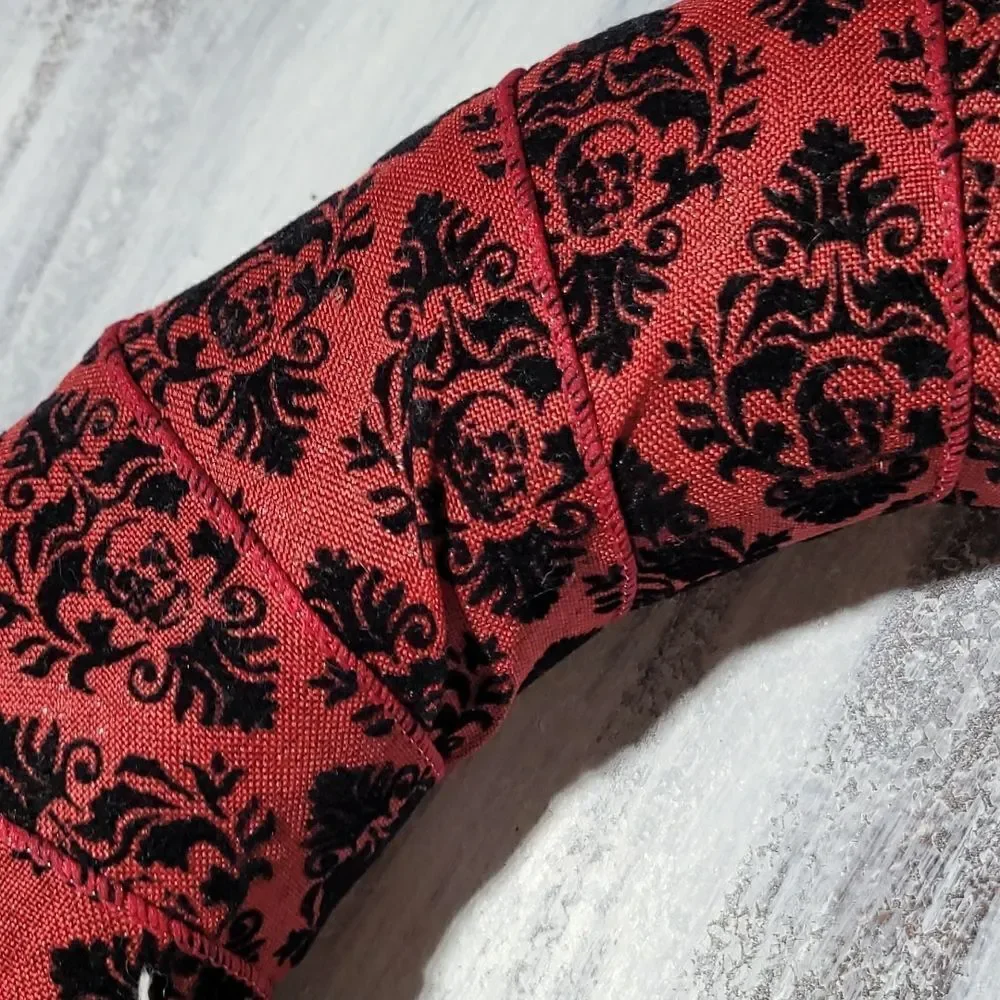 Victorian Mummy Hand Flower Wreath